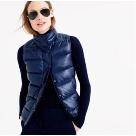 J. Crew Jackets & Blazers - J. Crew Women’s Shiny Puffer Down Vest Size XS in Navy